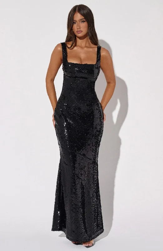Prom dresses for plus-size women with comfortable and flattering silhouettes for confidence and self-expression -Corinne Maxi Dress - Black Prom dresses for plus-size women with comfortable and flattering silhouettes for confidence and self-expression -Corinne Maxi Dress - Black