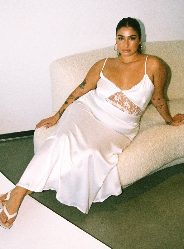 Birthday dresses for special occasions with personalized messages and quotes for a personal and meaningful touch -Roselle Maxi Dress White Curve Birthday dresses for special occasions with personalized messages and quotes for a personal and meaningful touch -Roselle Maxi Dress White Curve