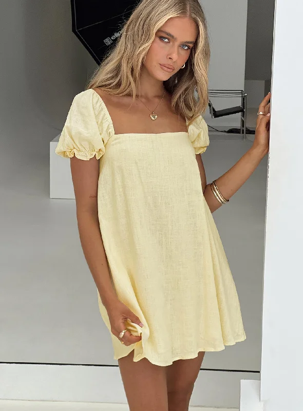 Flowy dresses for a wedding guest in fall season - -Flowy dresses for formal events with pastel colors -Beyond Linen Blend Mini Dress Yellow Flowy dresses for a wedding guest in fall season - -Flowy dresses for formal events with pastel colors -Beyond Linen Blend Mini Dress Yellow