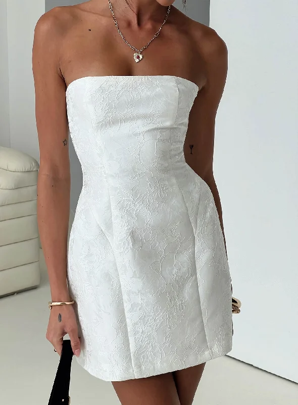 Best graduation dresses for outdoor windy conditions- -Heaven Sent Strapless Mini Dress White Best graduation dresses for outdoor windy conditions- -Heaven Sent Strapless Mini Dress White