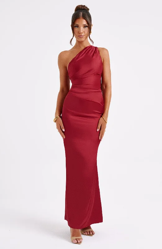 Prom dresses for spring with pastel colors and floral patterns for a fresh and youthful look -Arizona Maxi Dress - Wine Prom dresses for spring with pastel colors and floral patterns for a fresh and youthful look -Arizona Maxi Dress - Wine