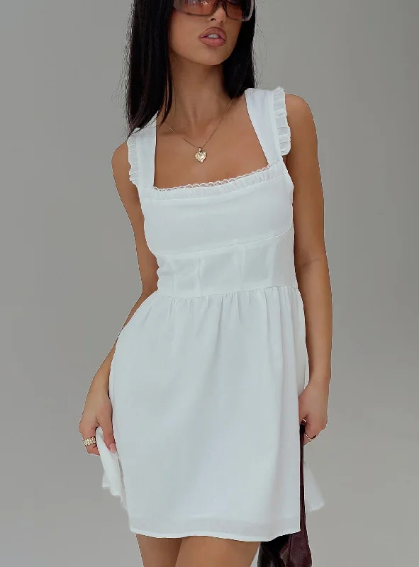 Prom dresses for summer with sun protection and breathable fabrics for comfort and safety -Mochi Mini Dress White