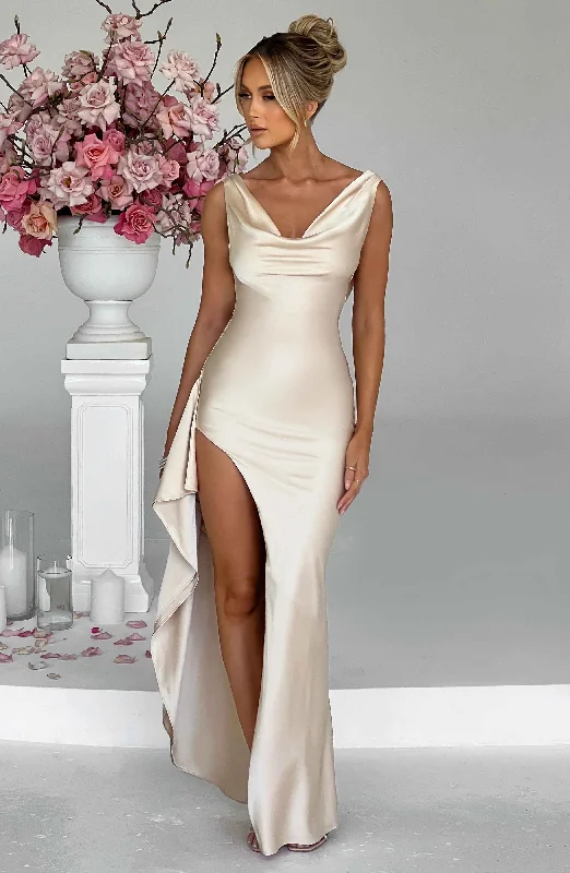 Party dresses with sustainable materials and innovative technology integration for modern style and sustainability -Marilyn Maxi Dress - Champagne Party dresses with sustainable materials and innovative technology integration for modern style and sustainability -Marilyn Maxi Dress - Champagne