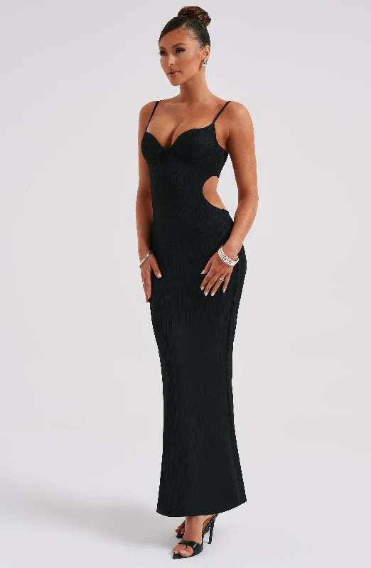 Formal party dresses with sophisticated designs and luxurious fabrics for formal galas -Celine Maxi Dress - Black