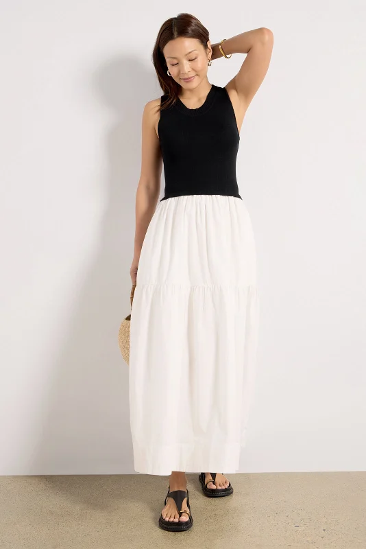 How to wear a flowy dress for an outdoor concert - -Gia Dress