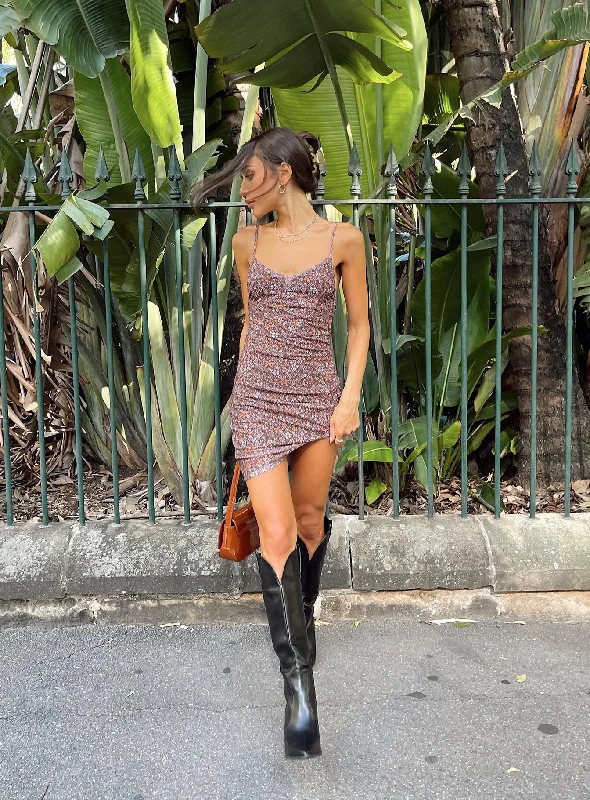 Party dresses with metallic accents and glitter for parties and celebrations to shine and impress -Motel Tintin Dress Flower Garden Brown Party dresses with metallic accents and glitter for parties and celebrations to shine and impress -Motel Tintin Dress Flower Garden Brown