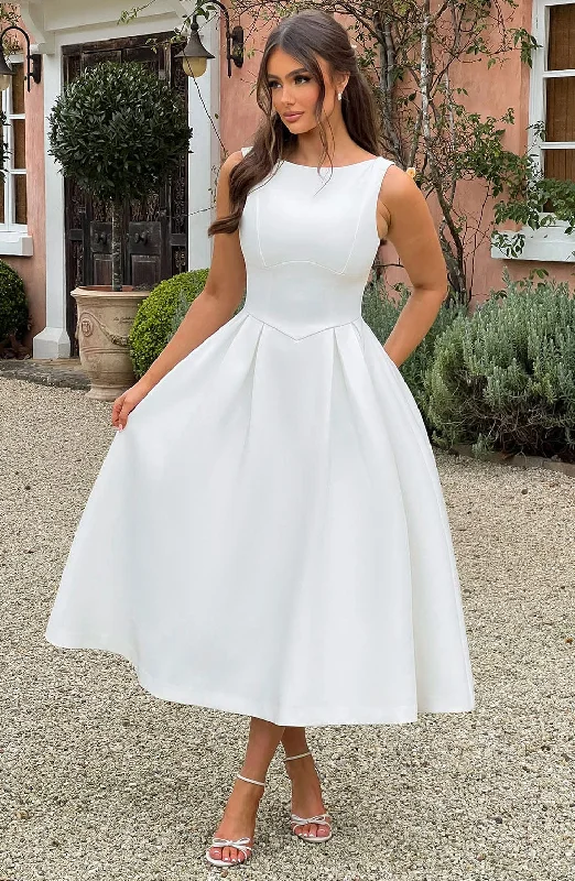 Prom dresses for autumn with cozy fabrics and warm colors for a snug and cozy feel -Clarabella Midi Dress - Ivory Prom dresses for autumn with cozy fabrics and warm colors for a snug and cozy feel -Clarabella Midi Dress - Ivory