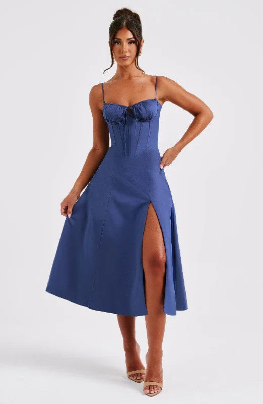 Affordable flowy dresses for casual daywear - -Flowy dresses with smart health monitoring features and wellness focus -Deanna Midi Dress - Navy Affordable flowy dresses for casual daywear - -Flowy dresses with smart health monitoring features and wellness focus -Deanna Midi Dress - Navy