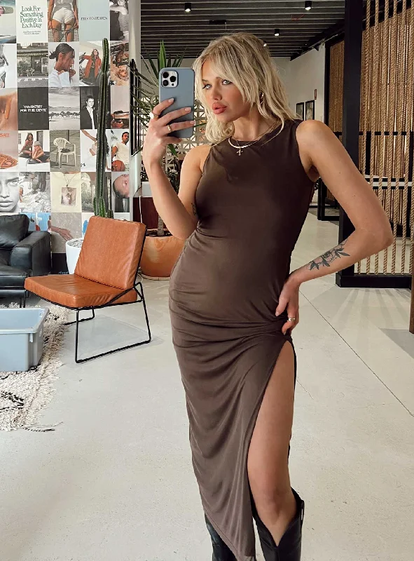 Formal party dresses for formal events with classic silhouettes and vintage-inspired accessories for a classic look -Brenly Mesh Maxi Dress Brown Formal party dresses for formal events with classic silhouettes and vintage-inspired accessories for a classic look -Brenly Mesh Maxi Dress Brown