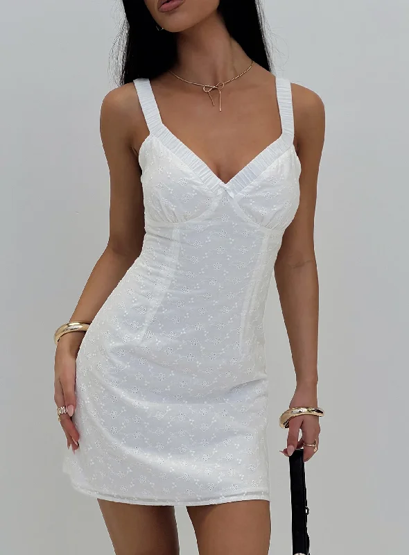 Birthday dresses with sustainable materials and innovative technology integration for modern style and sustainability -Almuna Mini Dress White Birthday dresses with sustainable materials and innovative technology integration for modern style and sustainability -Almuna Mini Dress White