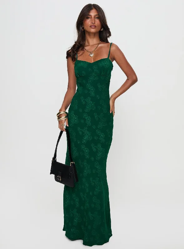 Birthday dresses with sustainable materials and innovative designs -Ginette Maxi Dress Forest Green Birthday dresses with sustainable materials and innovative designs -Ginette Maxi Dress Forest Green