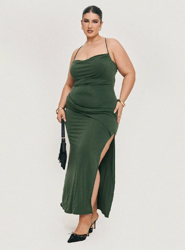 Prom dresses for outdoor events with water-repellent and durable fabrics -Marchesi Maxi Dress Green Curve