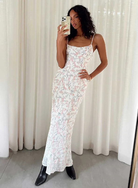 Party dresses with metallic colors and glitter -Fairholm Maxi Dress White / Floral