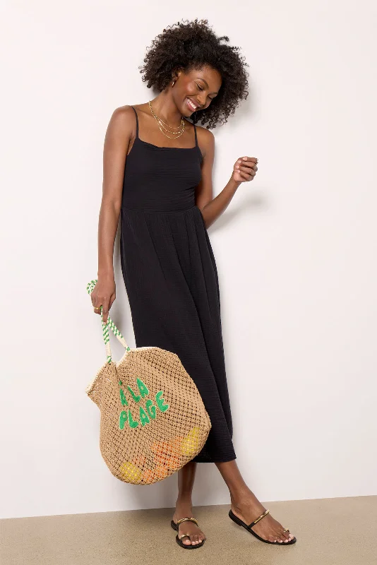 Best flowy dresses for plus-size body shapes - -Allora Midi Dress