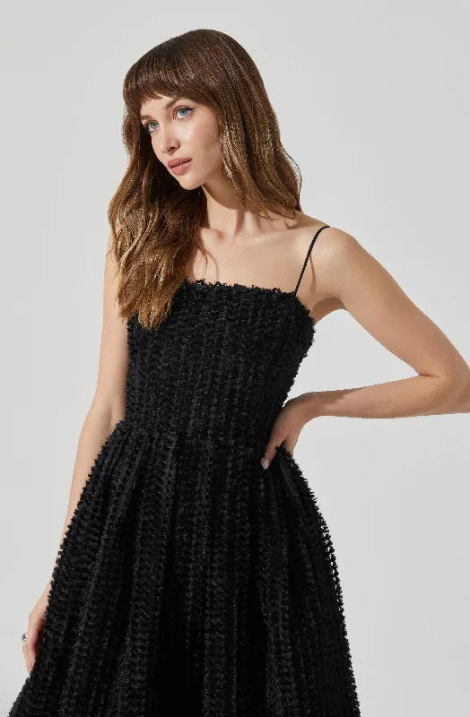 How to accessorize bridesmaid dresses on a budget- -Avani Textured Midi Dress