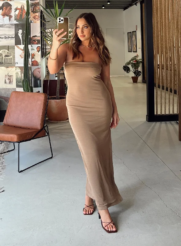 Birthday dresses with metallic colors and sequins for formal parties and special occasions -Ashington Maxi Dress Brown Birthday dresses with metallic colors and sequins for formal parties and special occasions -Ashington Maxi Dress Brown