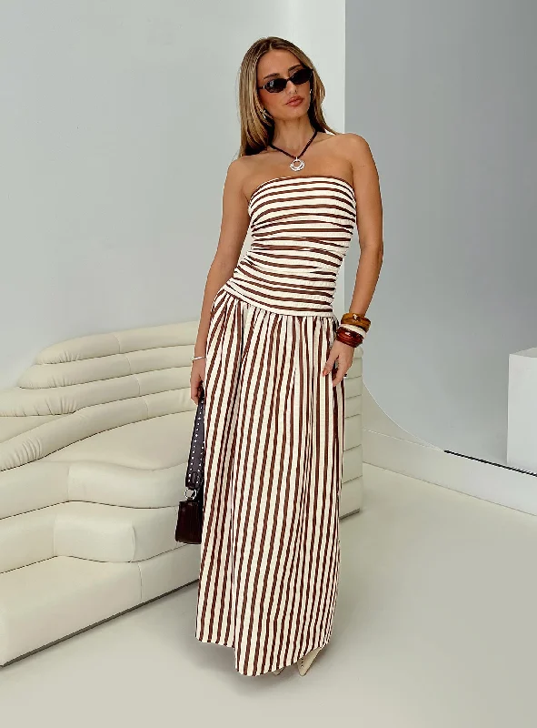 Trendy flowy dresses for date nights - -Flowy dresses with smart health monitoring features and wellness focus for health-conscious individuals -Adessa Strapless Maxi Dress Multi Trendy flowy dresses for date nights - -Flowy dresses with smart health monitoring features and wellness focus for health-conscious individuals -Adessa Strapless Maxi Dress Multi