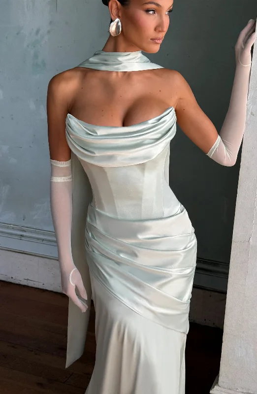 Plus-size bridesmaid dresses with adjustable waistbands- -Sybil Scarf - Mint