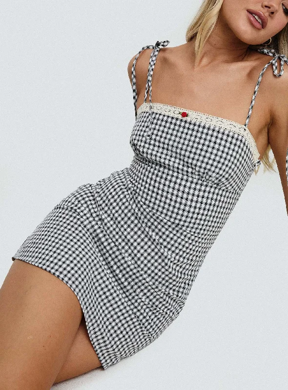 Formal party dresses with sophisticated designs and luxurious fabrics -Burkes Mini Dress Black Check Formal party dresses with sophisticated designs and luxurious fabrics -Burkes Mini Dress Black Check