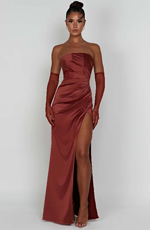 Corset dresses for formal events with convertible sleeves and necklines for flexibility and style versatility -Safiya Maxi Dress - Rust Corset dresses for formal events with convertible sleeves and necklines for flexibility and style versatility -Safiya Maxi Dress - Rust