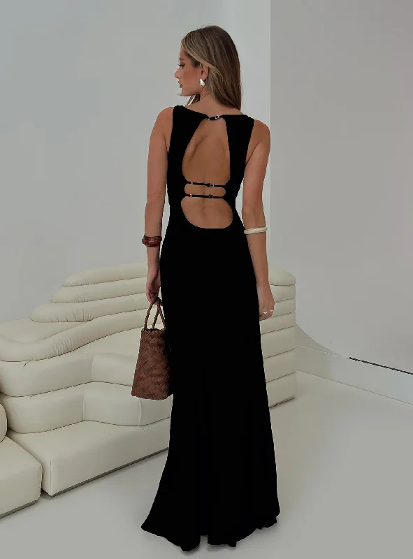 Wedding guest gifts with plantable paper notes- -Ace Of Hearts Backless Maxi Dress Black Petite