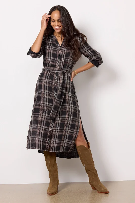 Flowy dresses with button details for a vintage-inspired look - -Long Sleeve Belted Duster